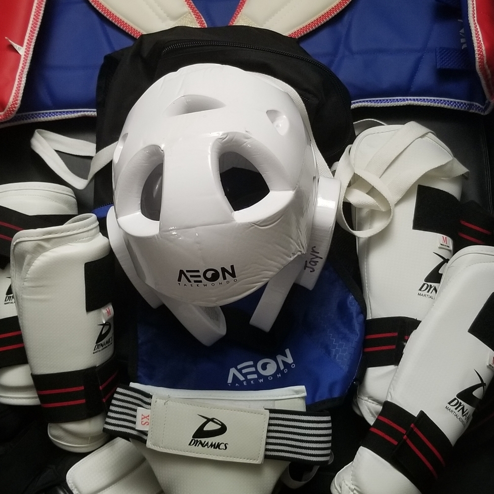 Dynamics Boys Taekwondo 12 Piece Sparring Gear Set XS/M/L Red White Blue